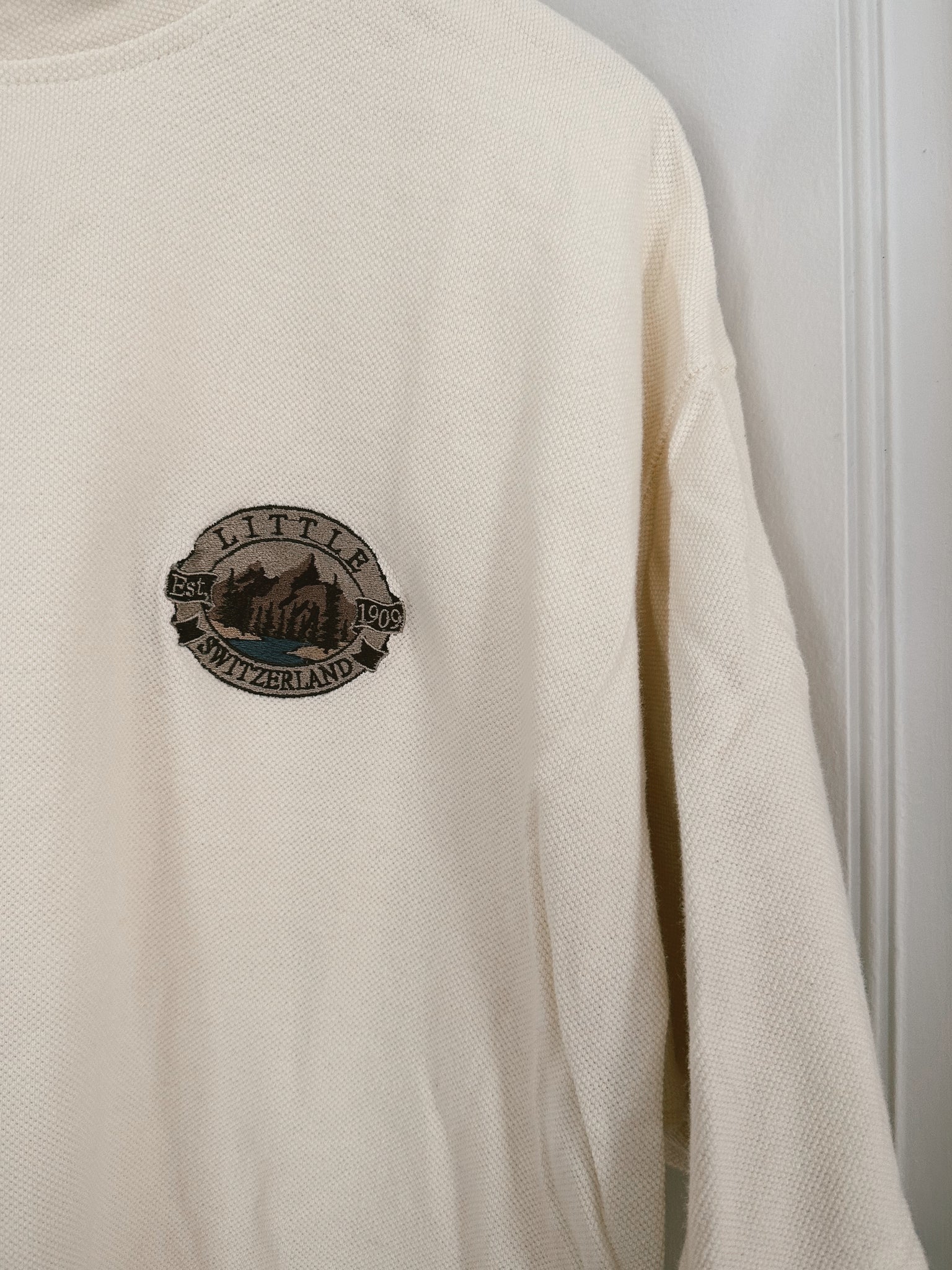 VTG LITTLE SWITZERLAND T-SHIRT (L)